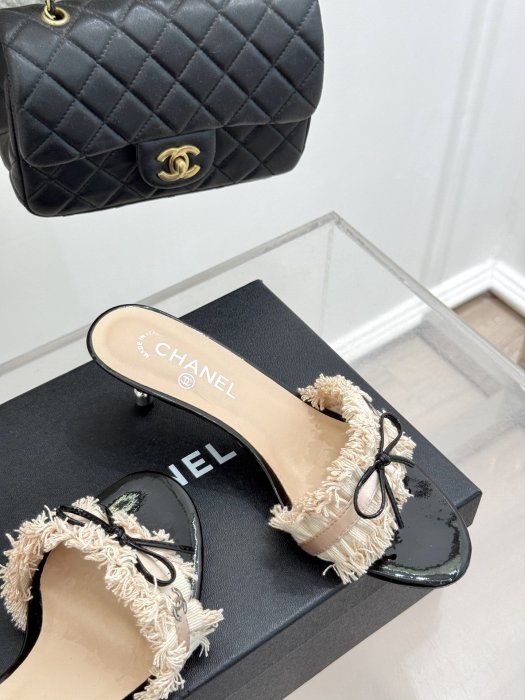 Босоножки фото 5