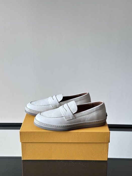 Лоферы мужские фото 3