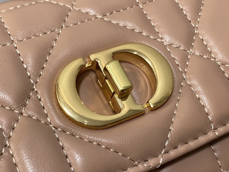 Сумка Miss Caro 24 см фото 2