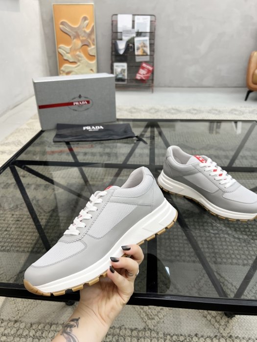 Кросівки чоловічі фото 5