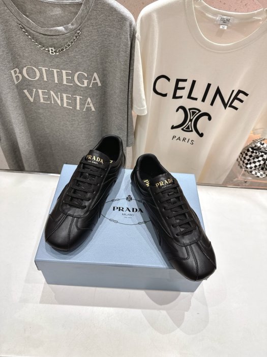 Кроссовки фото 2