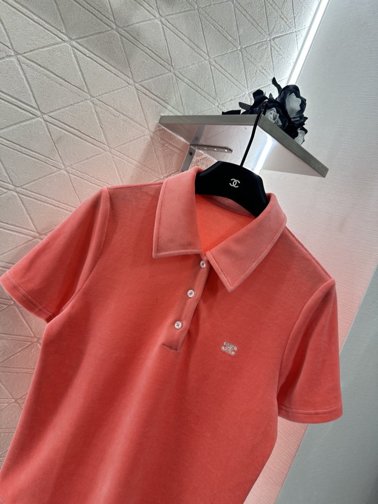 Футболка жіноча фото 3