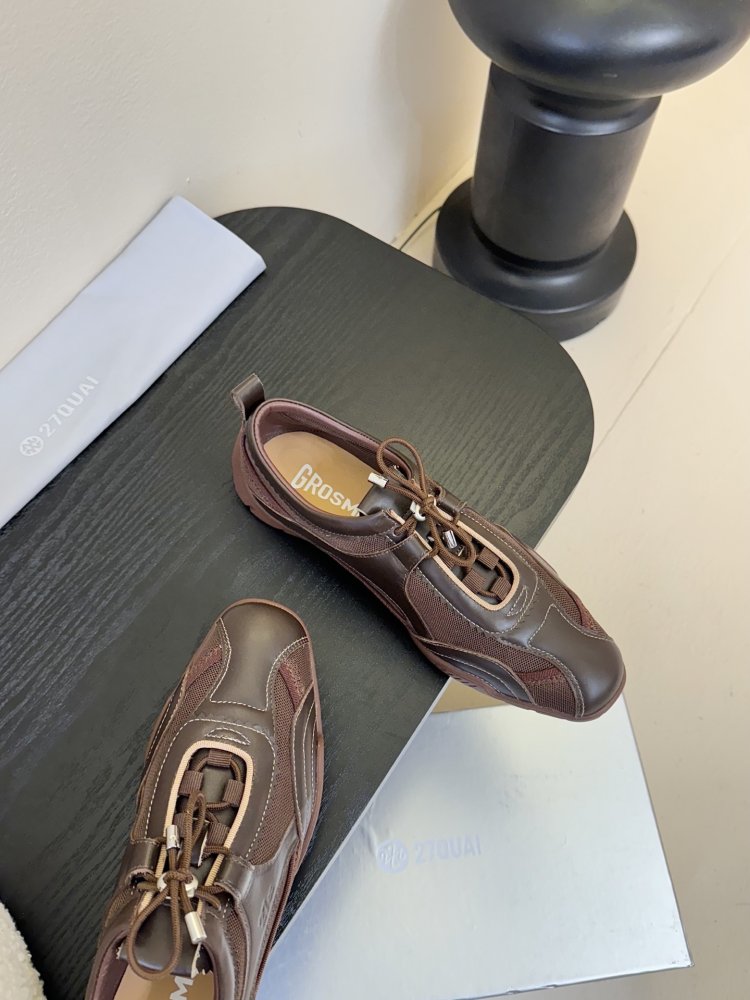 Кросівки жіночі фото 4