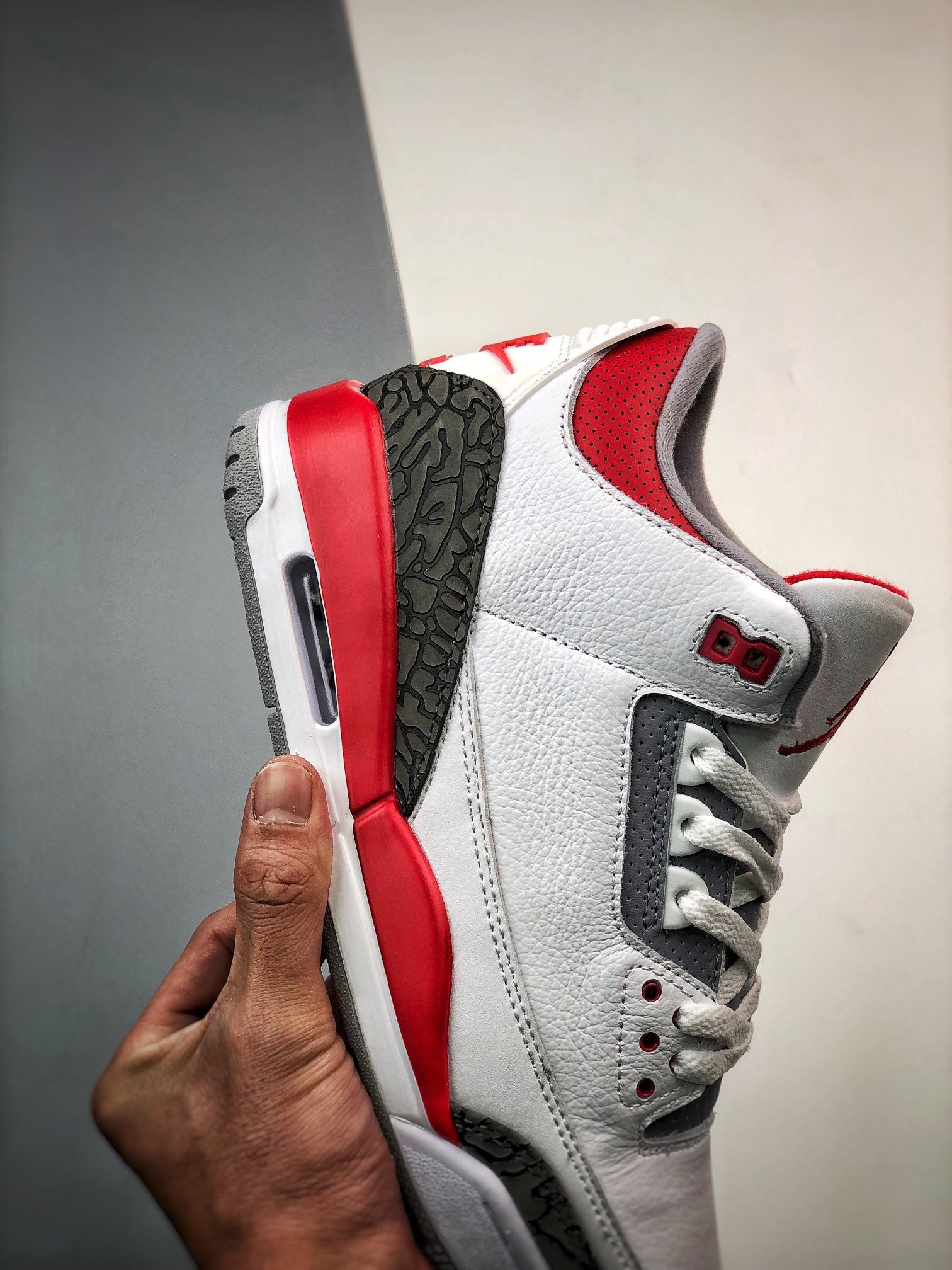 Sneakers Air Jordan 3 Retro Fire Red DN3707-160 фото 9