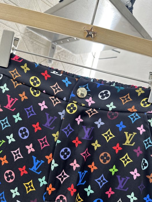 T-shirt women's фото 8