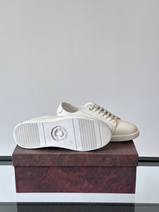 Кроссовки фото 9