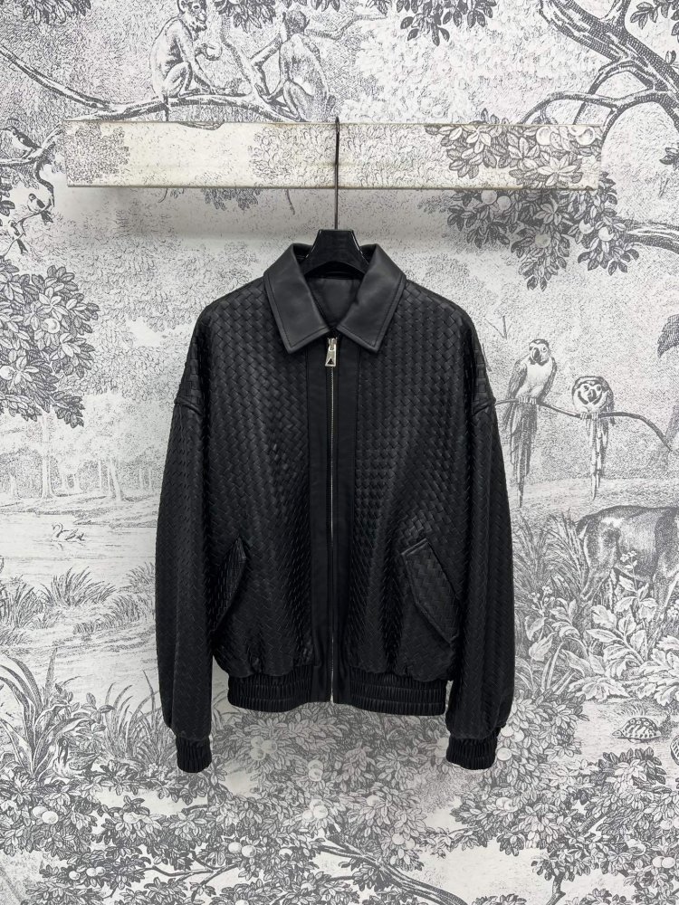 Jacket women's leather