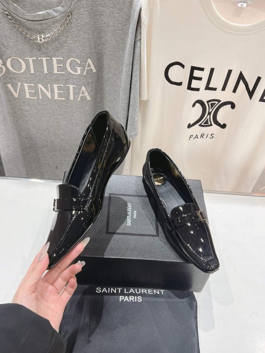 Туфли женские фото 3