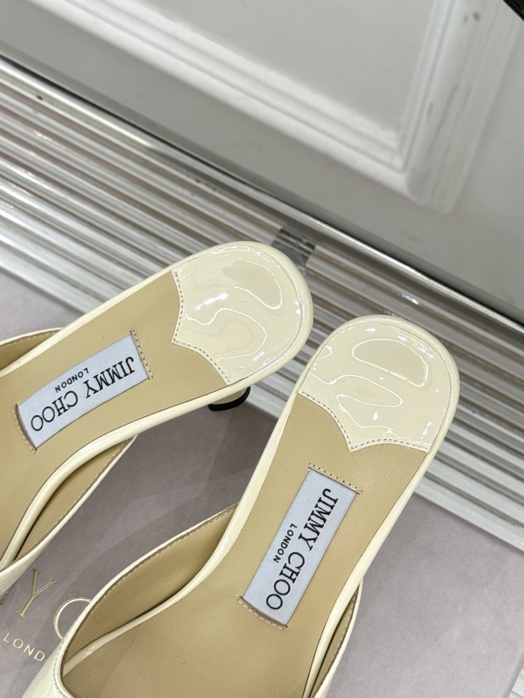 Босоножки фото 8