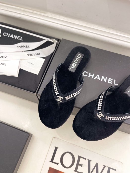 Шлепанцы фото 6