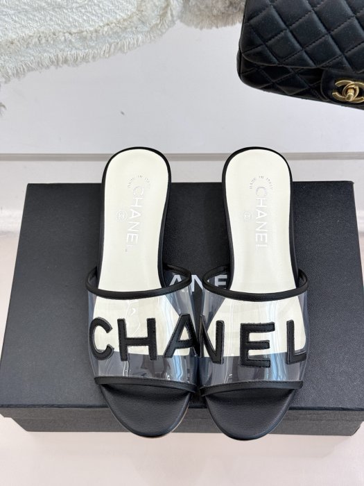 Босоножки фото 4