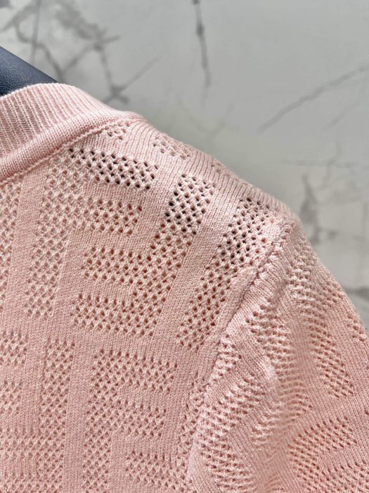 Футболка женская фото 5