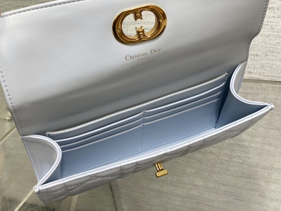 Сумка Miss Caro 24 см фото 7