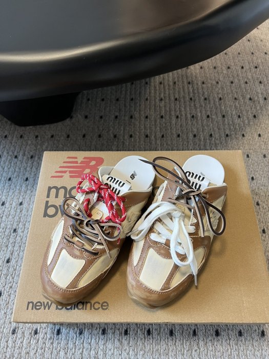 Мюли Miu Miu x New Balance фото 3