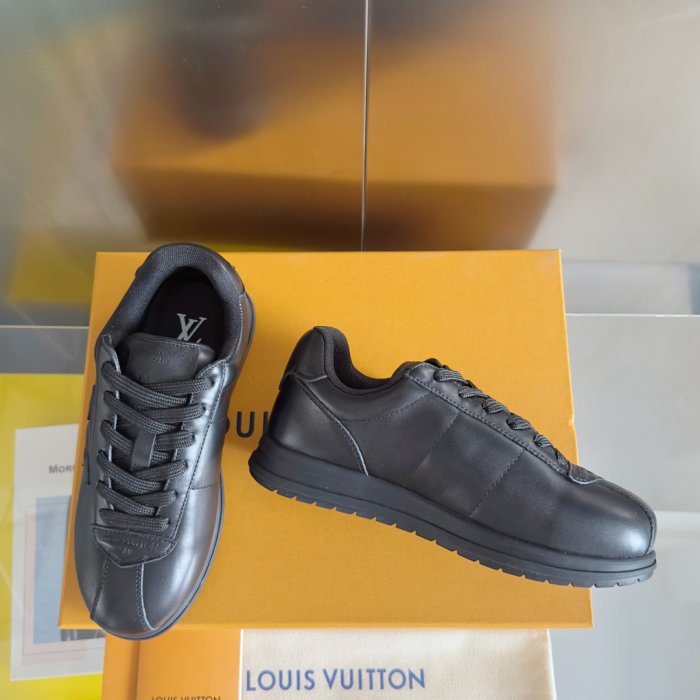 Sneakers фото 3