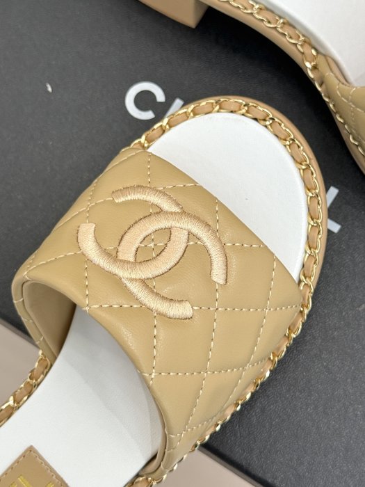 Босоножки фото 7