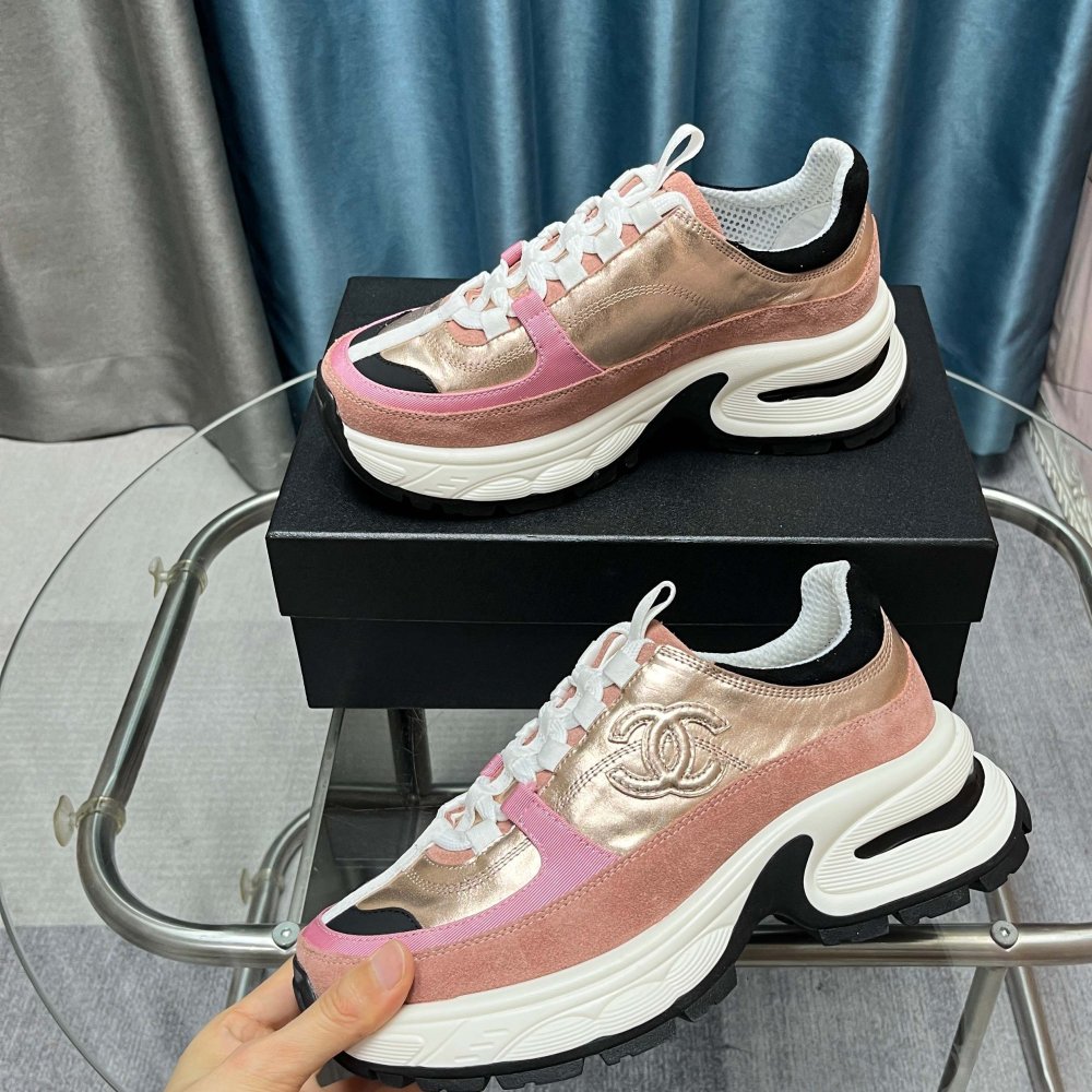 Кроссовки женские фото 8