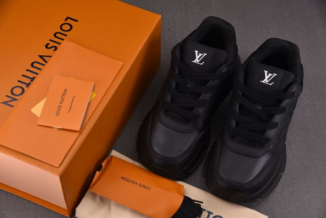 Кроссовки LOUIS VUITTON Classic Black фото 7