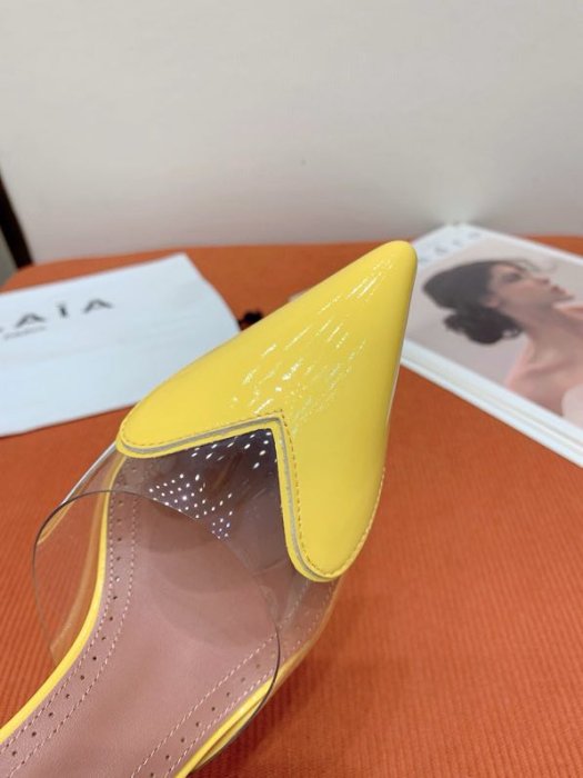 Босоножки фото 4