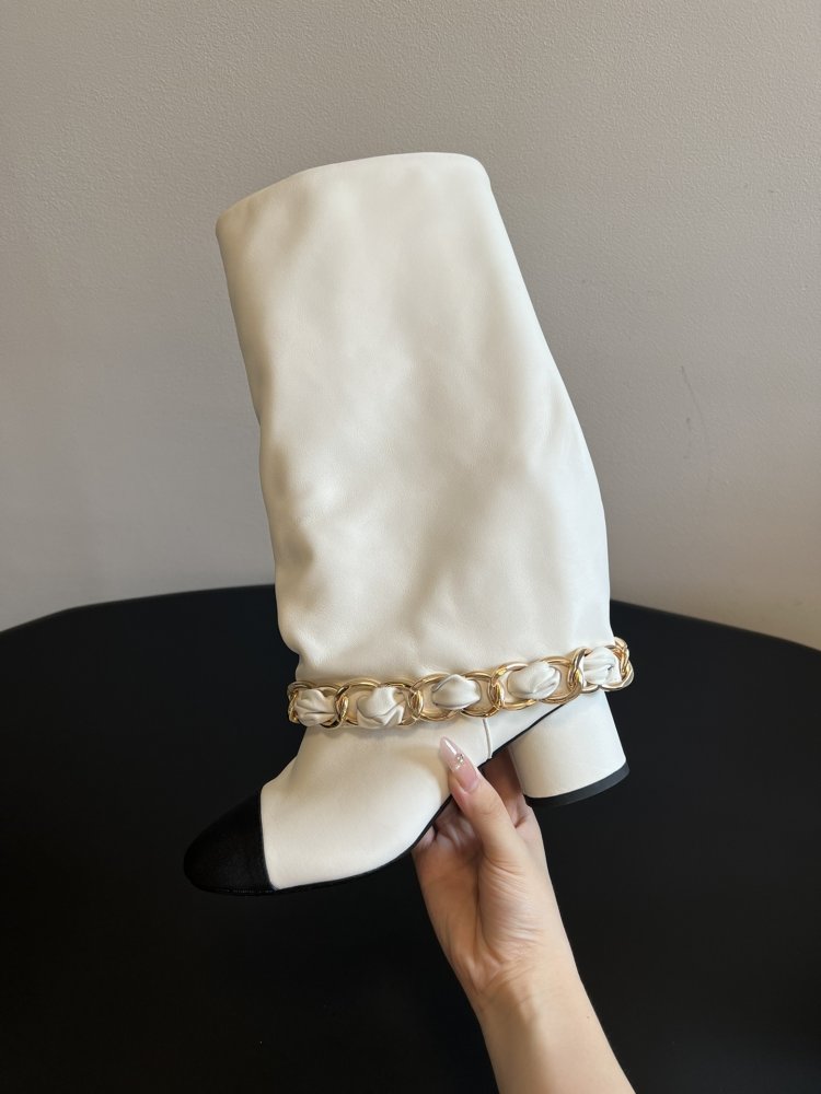 Сапоги женские фото 5