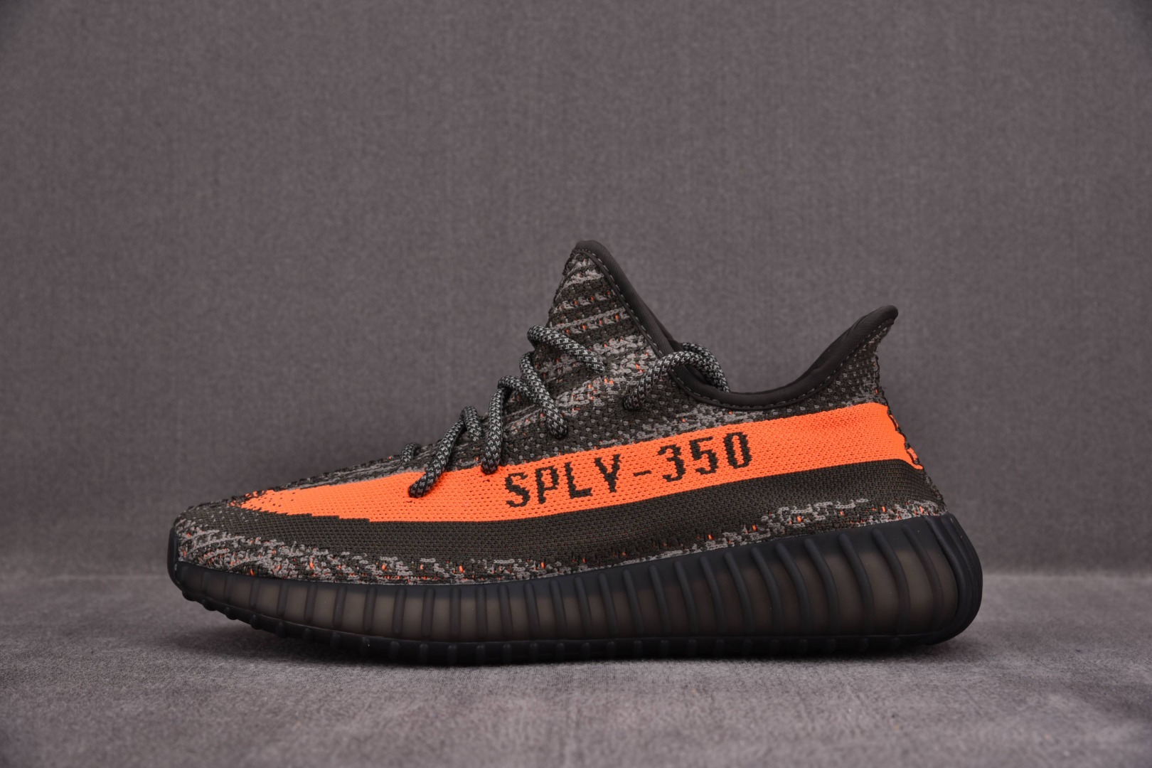 Кросівки Yeezy 350 V2