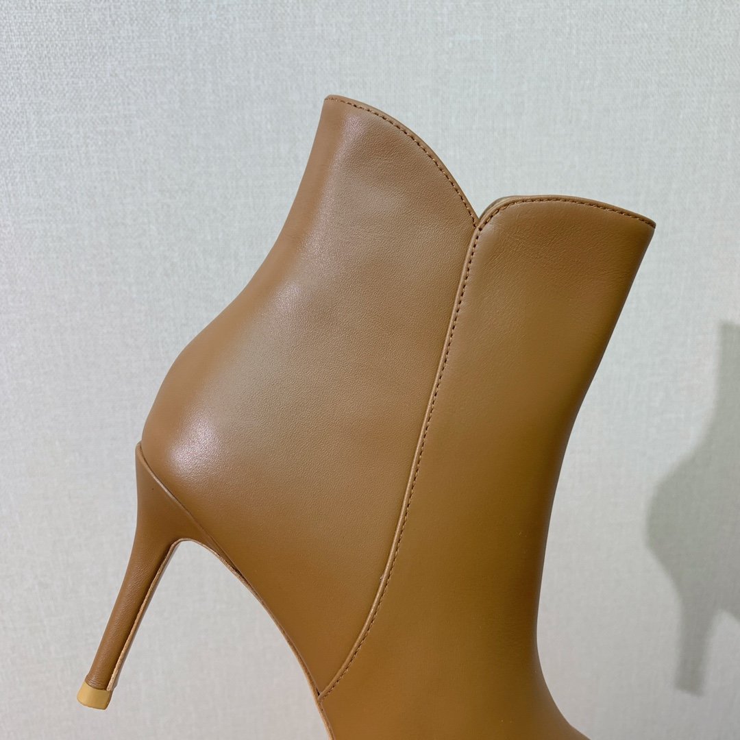 Ботинки на высоком каблуке кожаные женские фото 8