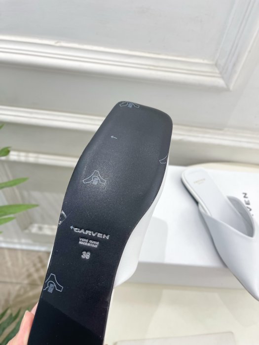 Туфлі жіночі фото 9