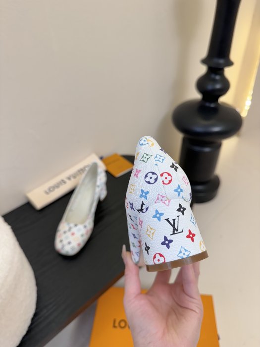 Туфли женские фото 6