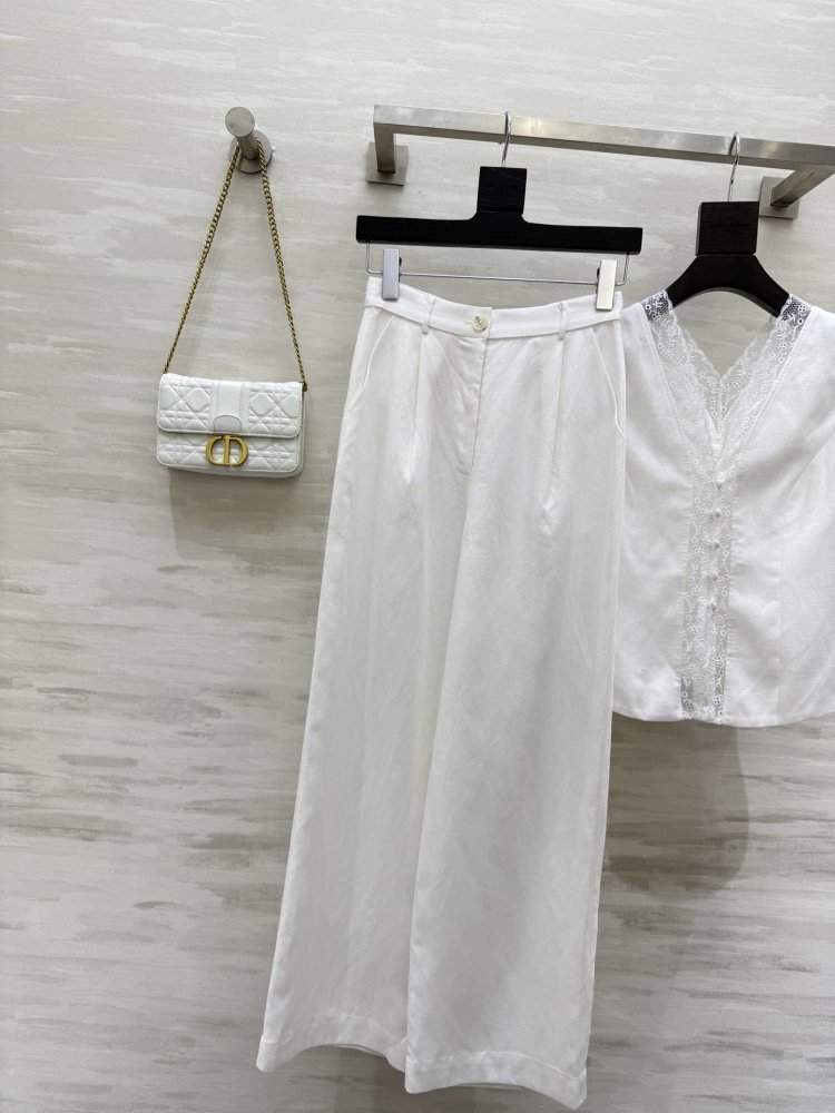 Костюм женский фото 6