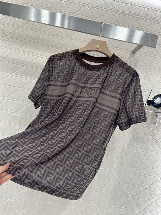 Футболка женская фото 5