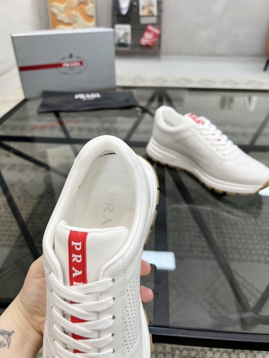 Кросівки чоловічі фото 7