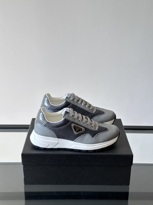 Кроссовки мужские