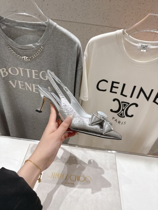 Босоножки фото 5