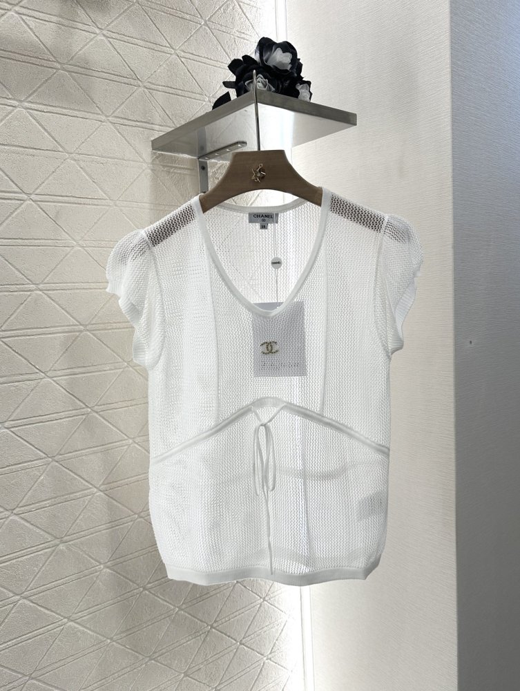 Футболка женская