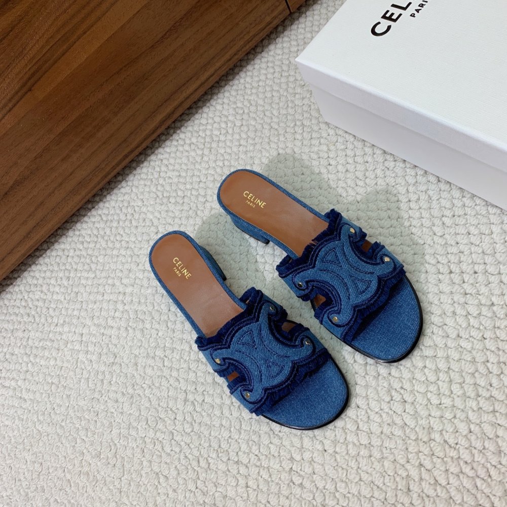 Шлепанцы женские фото 3