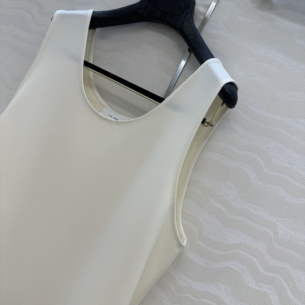 Свободное шелковое платье фото 3