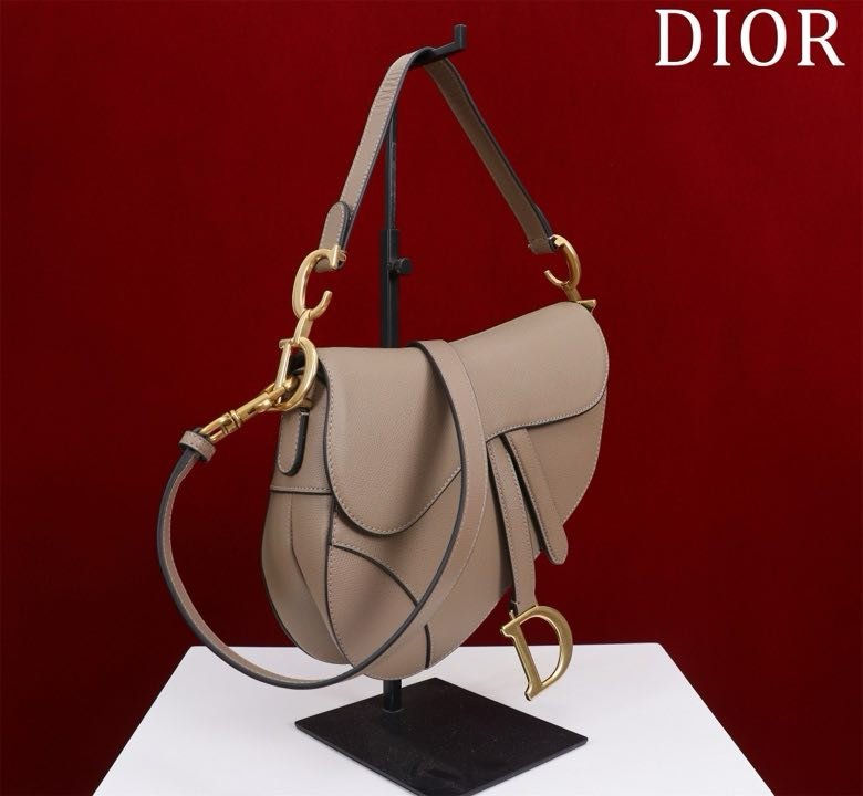 Сумка кожаная Dior Saddle 25 см фото 4
