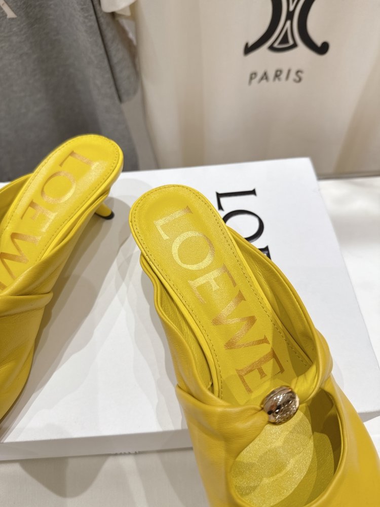 Босоножки фото 6