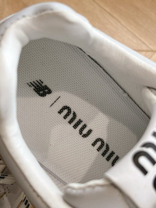 Кроссовки кожаные Miu Miu x New Balance фото 9