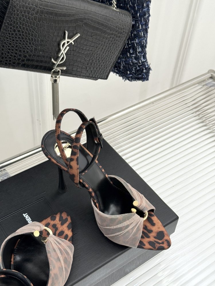 Босоніжки фото 5