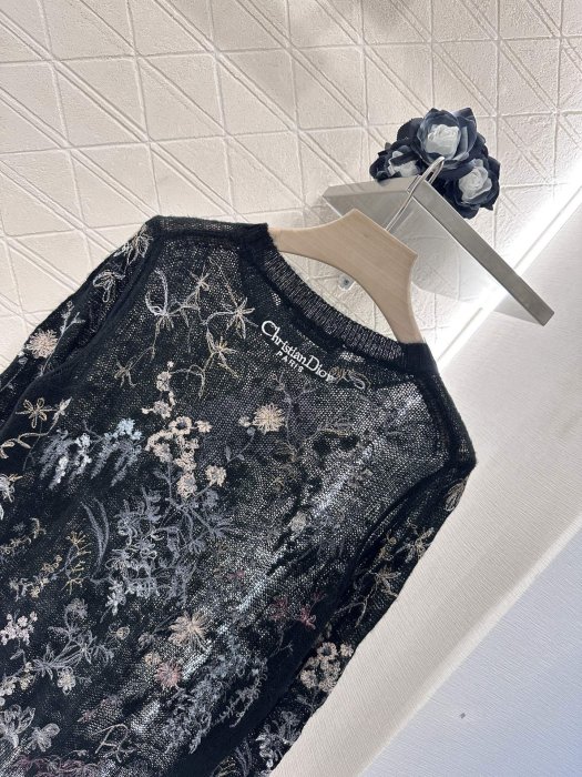 Кофта жіноча фото 4