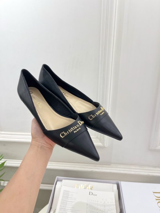 Туфлі жіночі фото 4