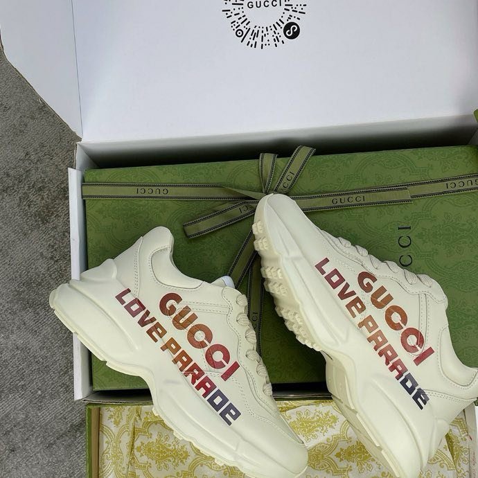 Кроссовки фото 6