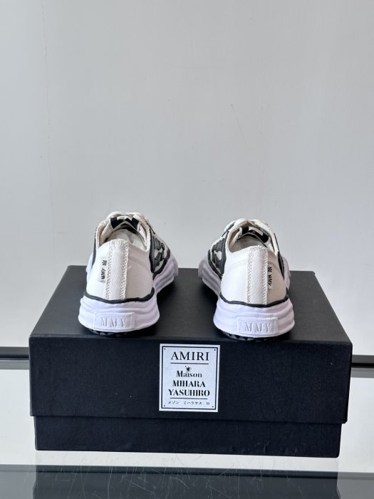 Кросівки чоловічі фото 8