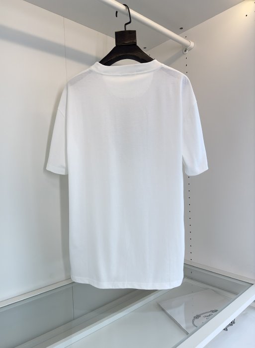 T-shirt men's фото 2