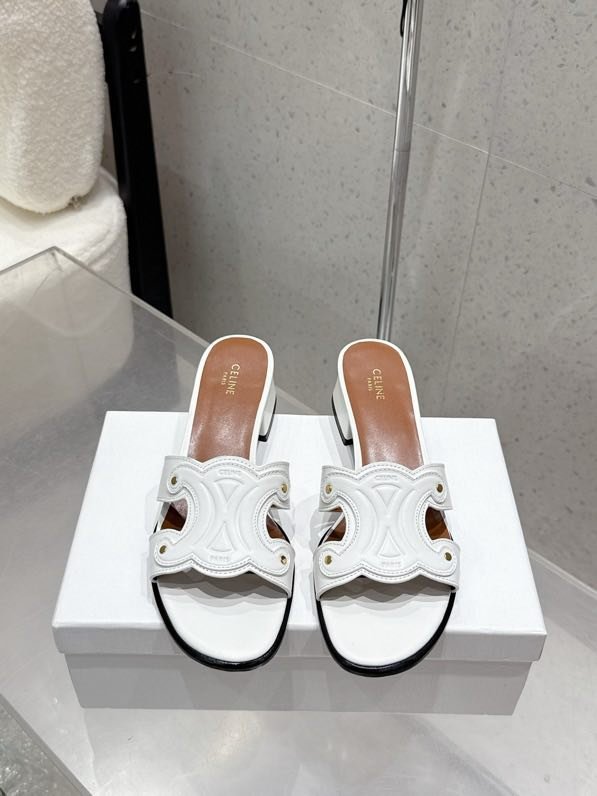 Шлепанцы женские фото 2