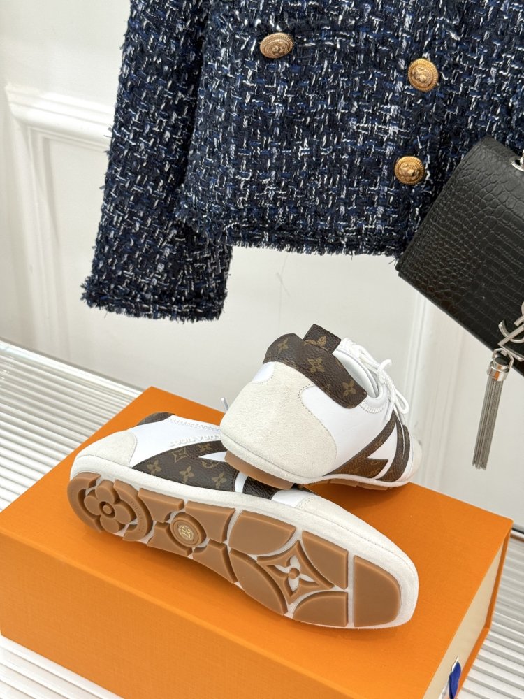 Sneakers women's фото 9