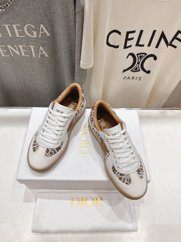 Sneakers women's фото 2