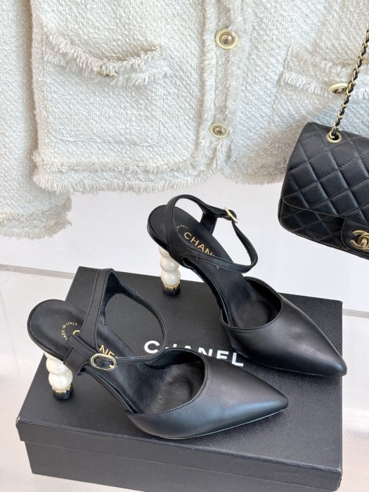 Босоножки фото 3