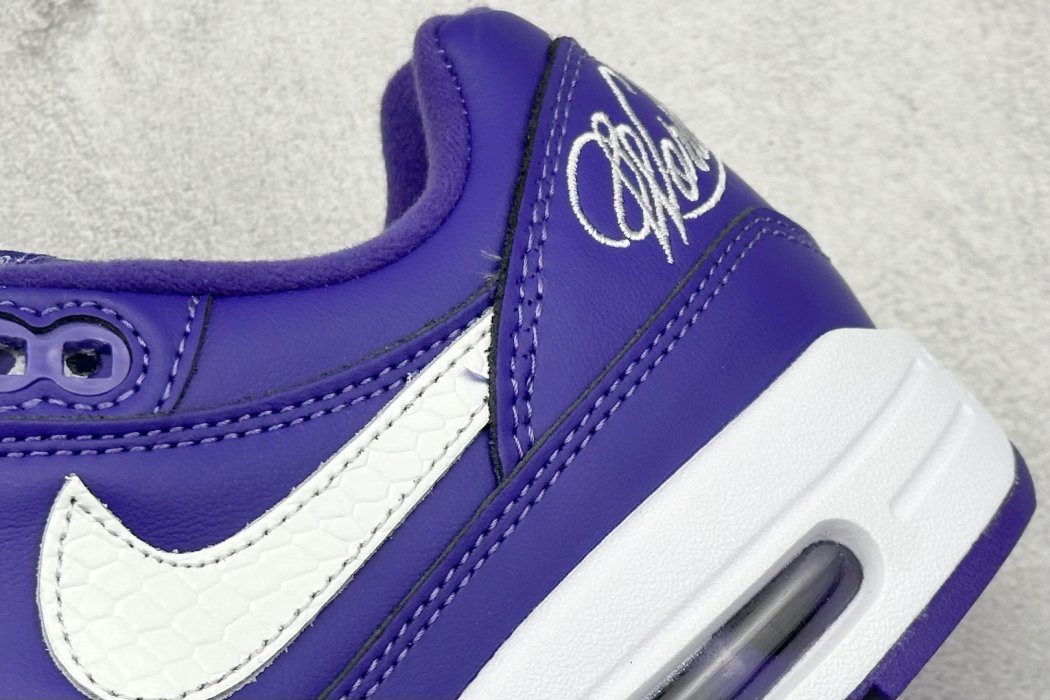 Кроссовки Nike Air Max 1 фото 9